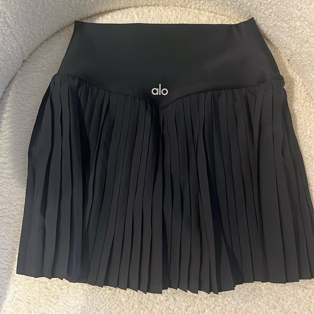 ALO YOGA
Grand Slam pleated tennis skirt - Picture 3 of 5